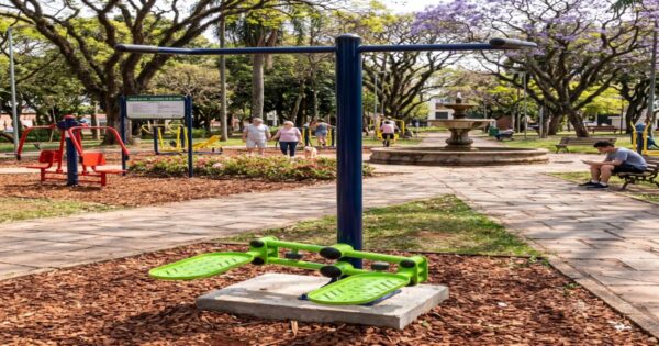 Simulador de Escada: Benefícios e Definição Muscular