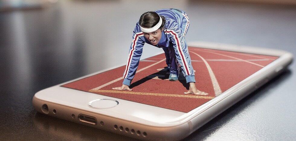 homem se preparando para correr