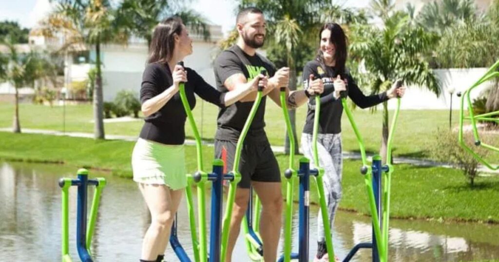 O esqui vai trabalhar diversos grupos musculares funcionalmente importantes