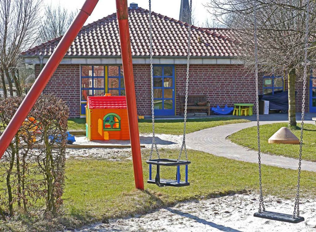 As normas ABNT para playground atendem aos critérios exigidos que levam em conta o conforto e a segurança das crianças