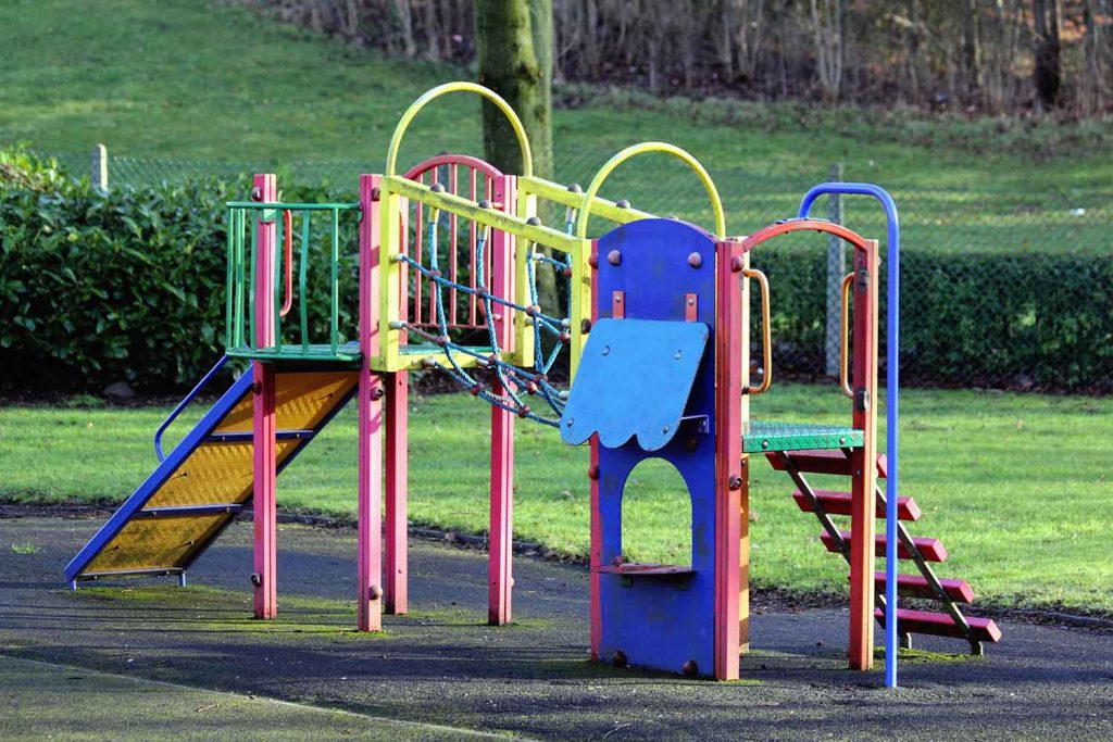 Quem deseja montar um playground infantil, tem que conhecer tudo que o processo necessita e se programar para cada etapa