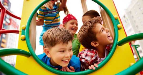 Playground Infantil Externo: Guia Completo e Seguro
