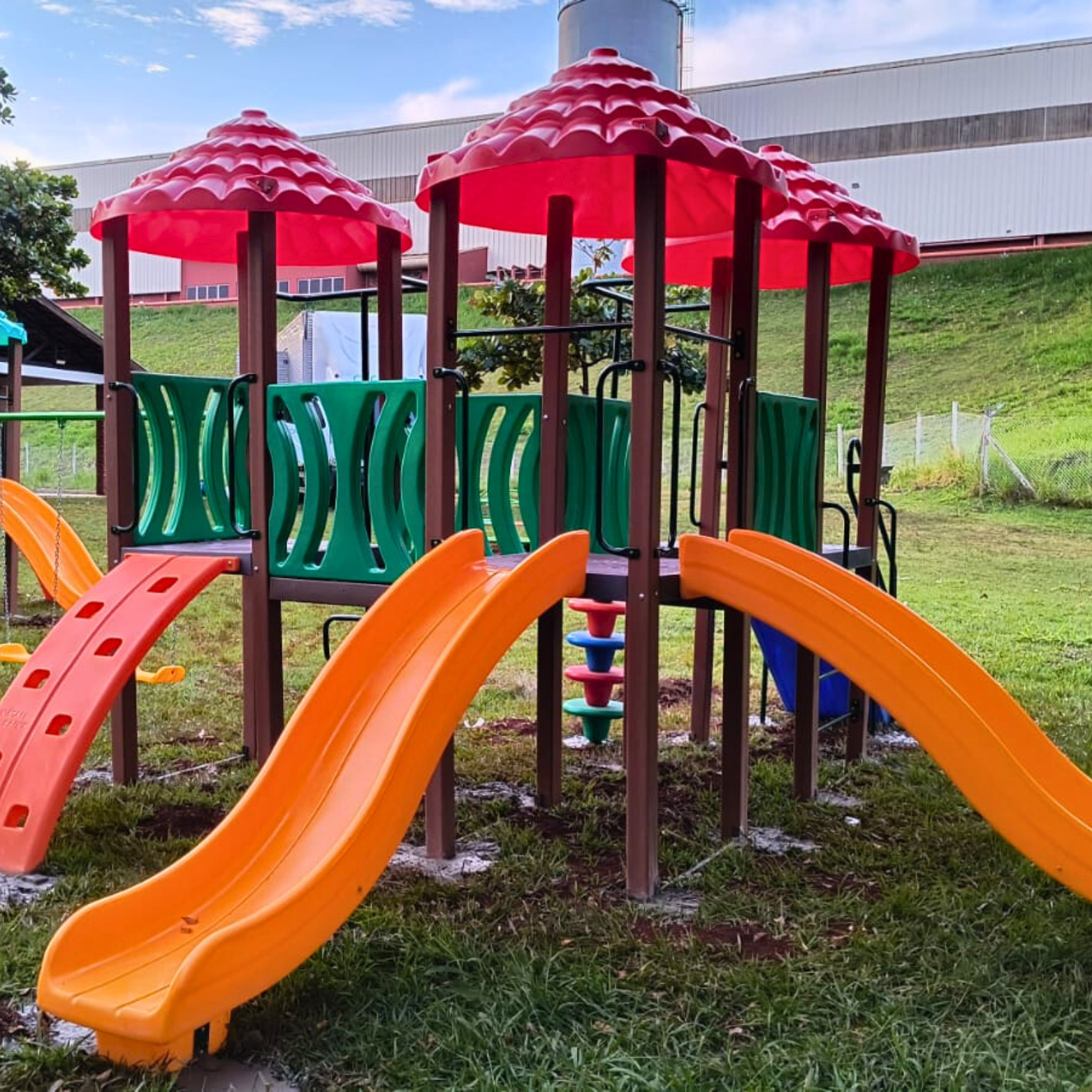 PLAYGROUND_GINAST_03